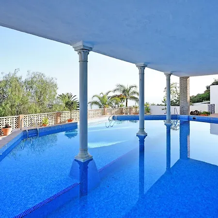 Comeback La Casa Del Sol Naciente Вилла Салобрения